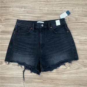 NWT Abercrombie & Fitch Ultra High Rise Mom Short